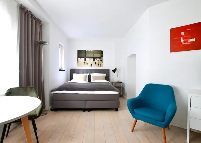 Arthouse Im Belgischen Viertel *