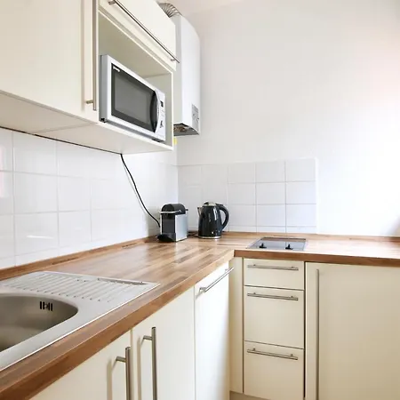 Apartment Arthouse Im Belgischen Viertel